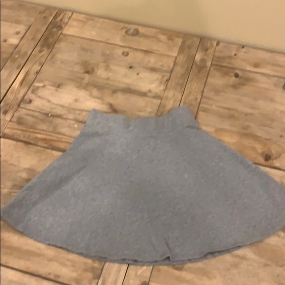 FOREVER 21 Skirt - Picture 2 of 4